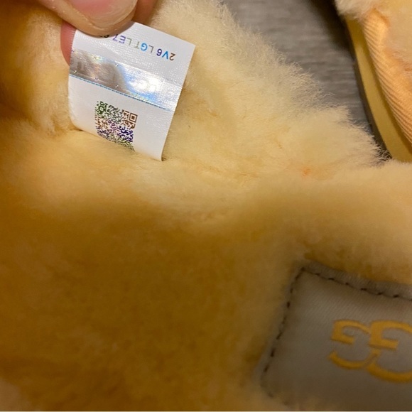 UGG | Annia Peep Toe Sheepskin Slippers New In Box - Picture 6 of 8